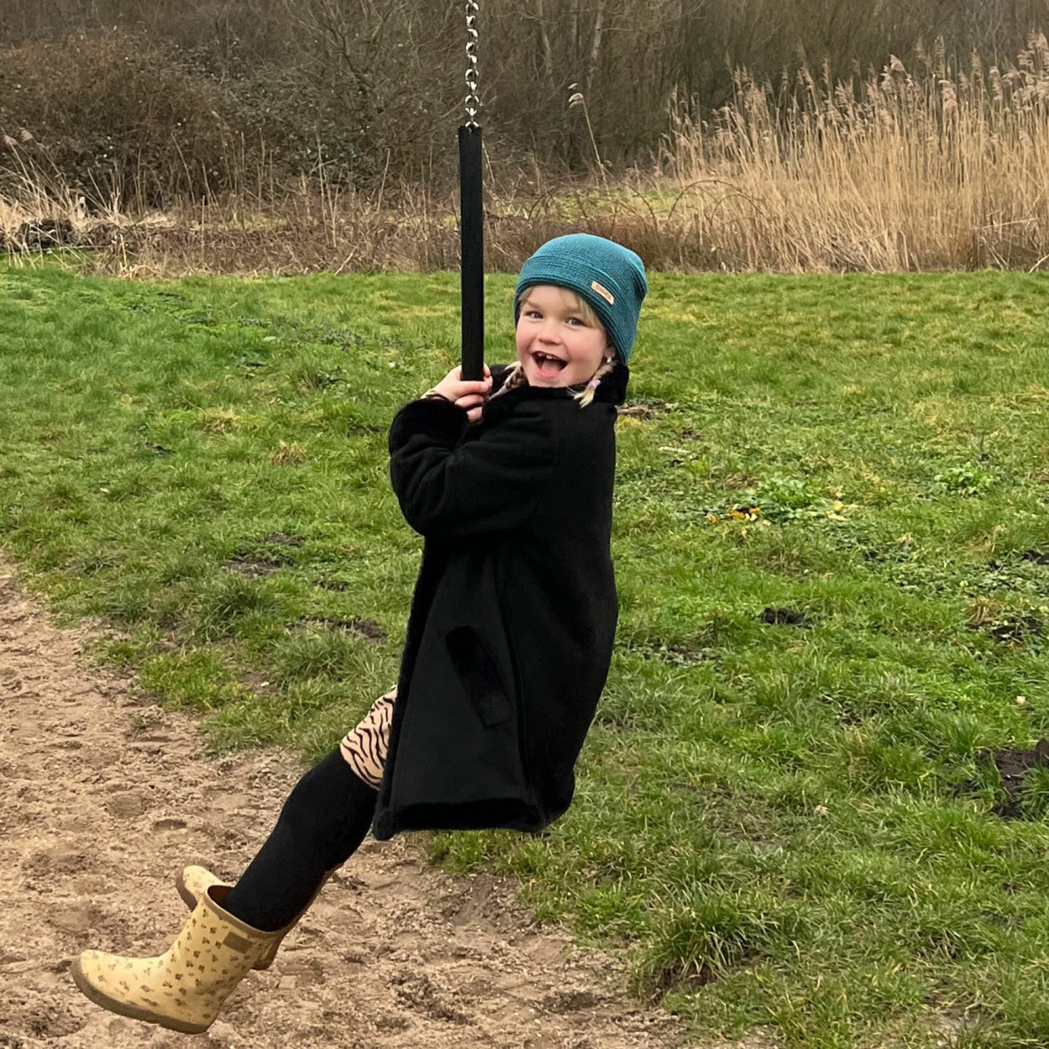 SINNER - Sonora Beanie - Blauw-Multicolour 4 SINNER - Sonora Beanie - Blauw-Multicolour - Afbeelding 2