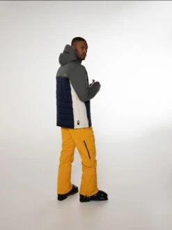 PROTEST - Fishburns Snowjacket - Zwart-Multicolour -Ski And Snow Gear 6711312 938 modelback x 0002